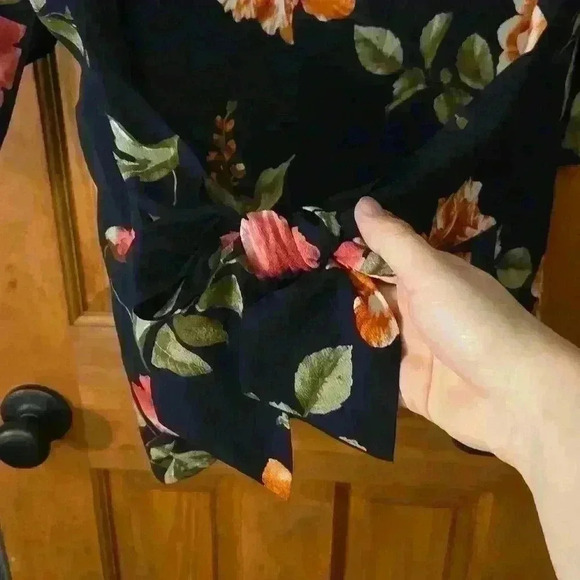 Navy Flower Printed Top - Picture 6 of 8